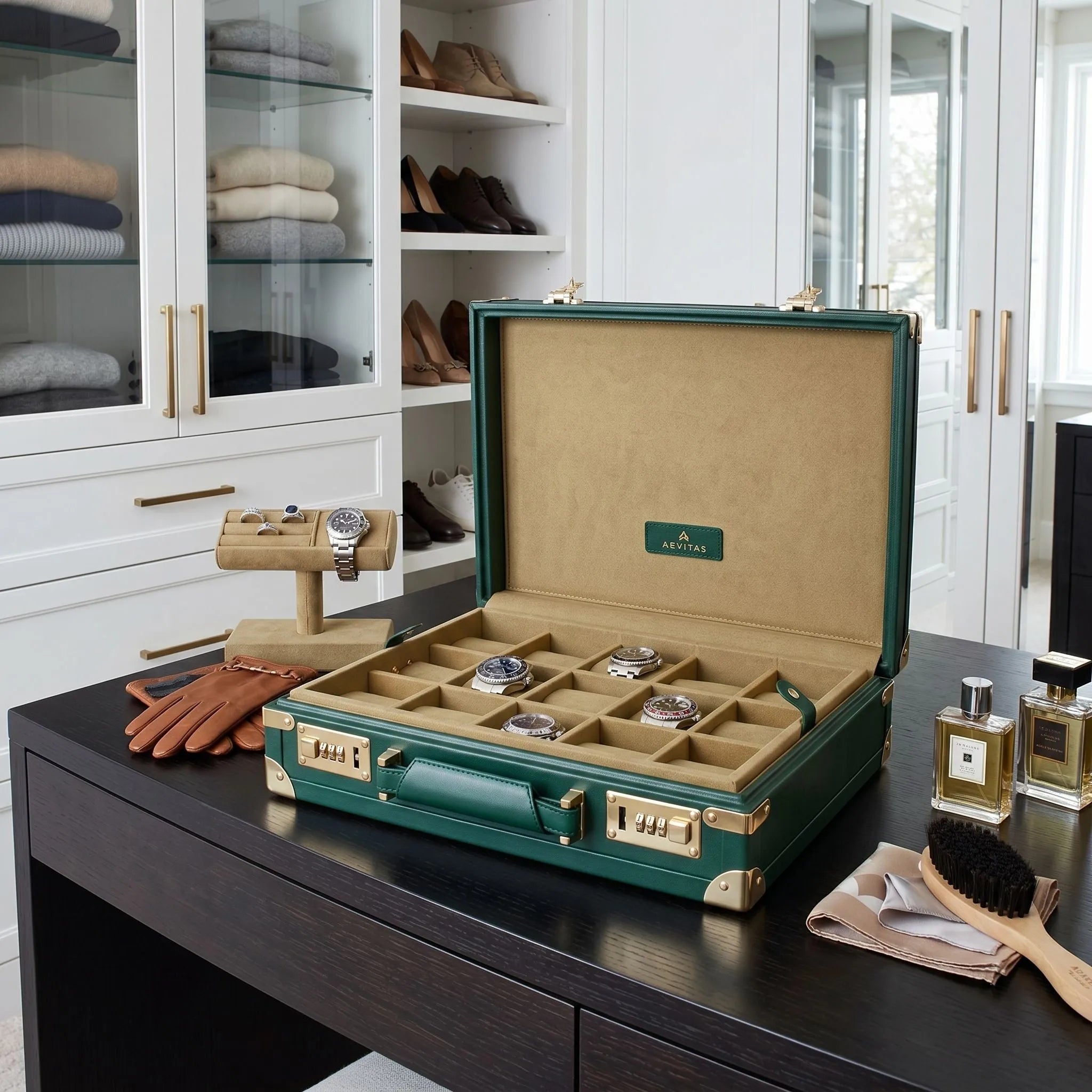 15 Watch BriefCase Travel or Storage in Green Leather Finish